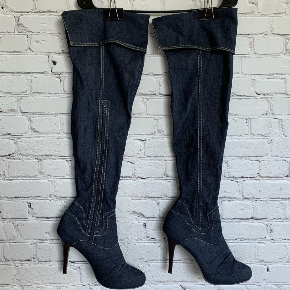 😍 Over the knew Denim Boots